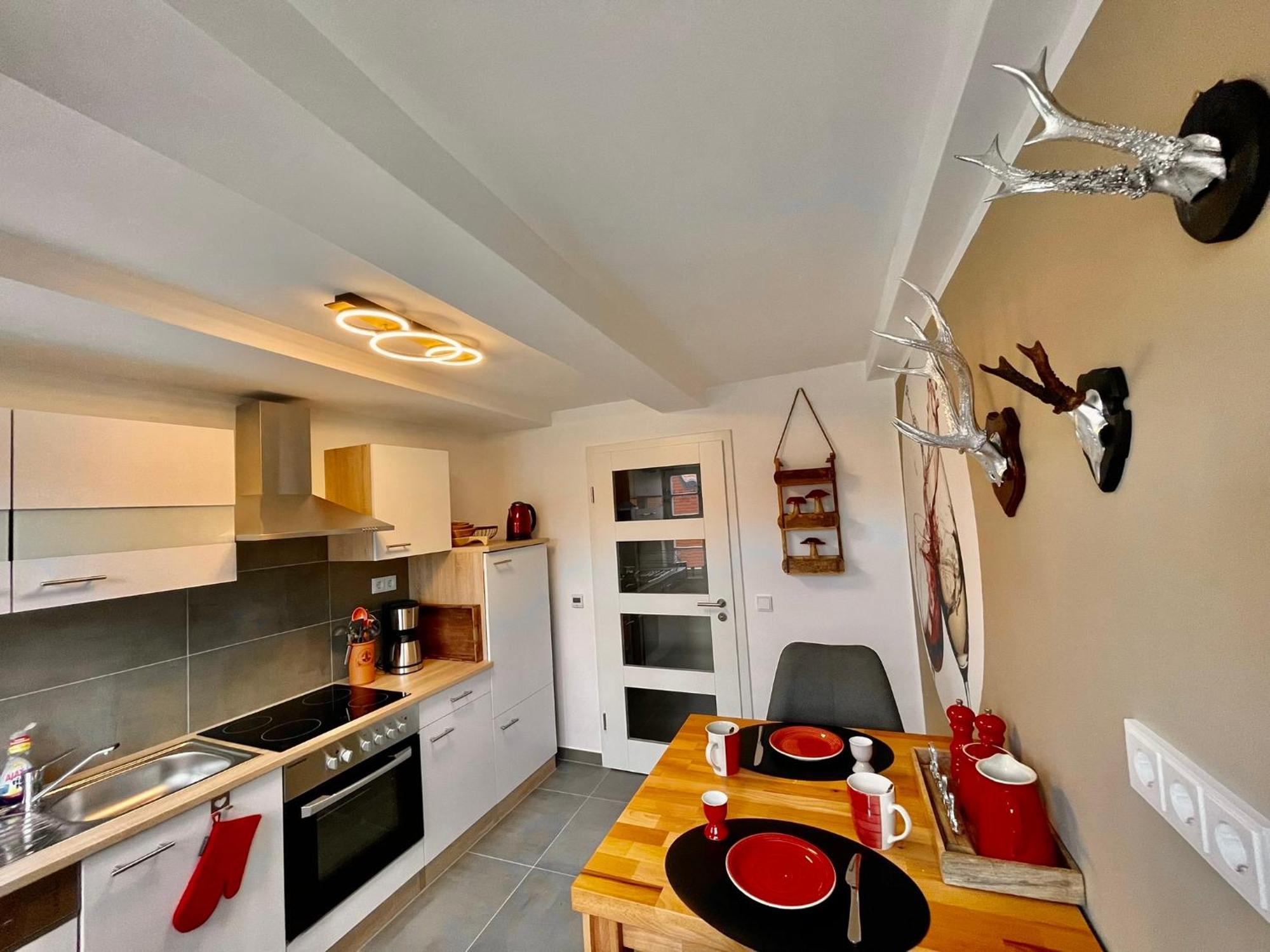 Homelikestay: Ferienwohnungen - Wernigerode - Wlan - Bestlage - Liebevolle Einrichtung Extérieur photo